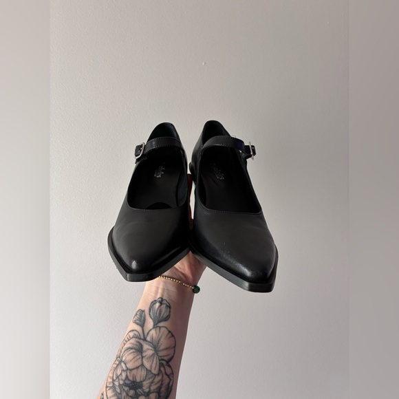 Seychelles Black Wedge Shoes - Picture 8 of 9